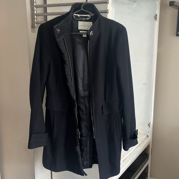Banana republic, black wool coat size small with beautiful ribbon detail - Picture 1 of 5